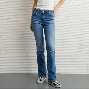 American Eagle Outfitters Women's kick boot Jeans